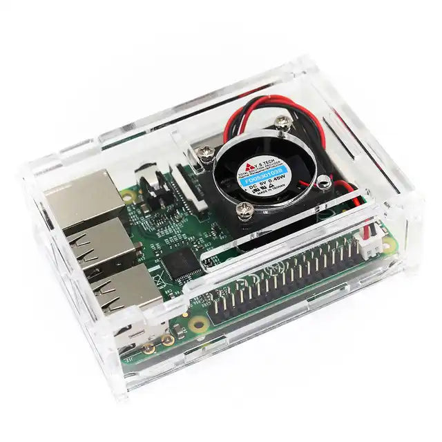 Raspberry Pi 3/4 B+ box ásamt viftu.