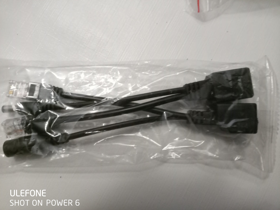 Sendir spennu inn á ethernet kapal
